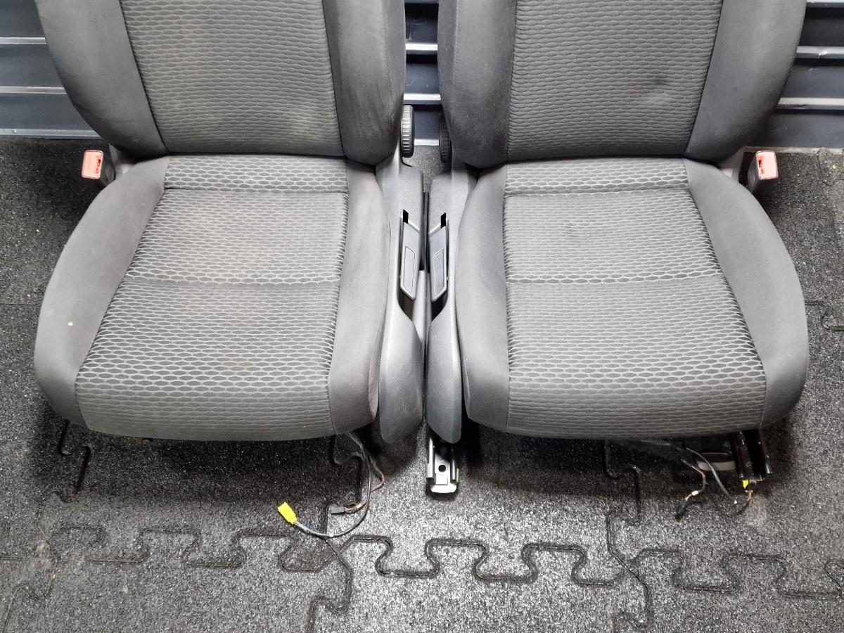 Scaune  fata VOLKSWAGEN GOLF VI 5K1 2008 - 20132.0 TDI CBDC, CLCA 1K4881105PA , 1K4881106NT