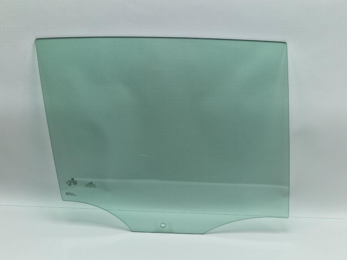 Geam usa dreapta spate VOLKSWAGEN GOLF VI 5K1 2008 - 20132.0 TDI CBDC, CLCA SAINT-GOBAIN 43R001057 5K6845026C