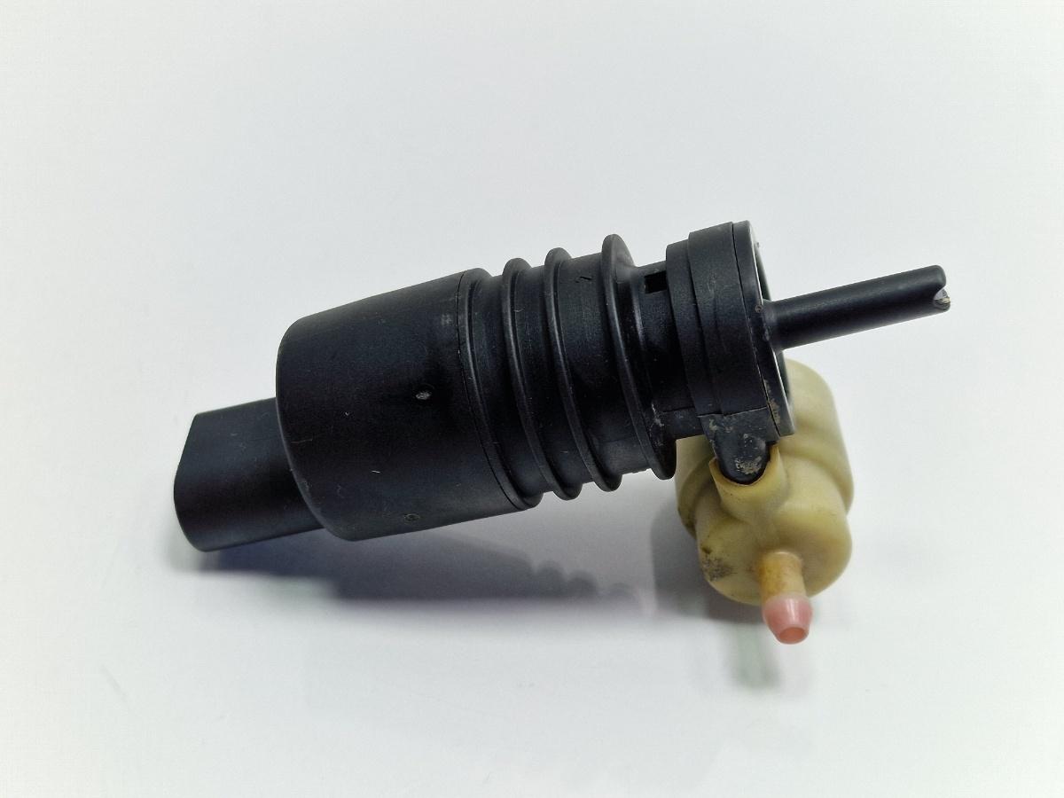 Pompita lichid parbriz SKODA FABIA 6Y2 1999 - 20081.4 1.4 1.4 AME, AQW, ATZ 1J6955651