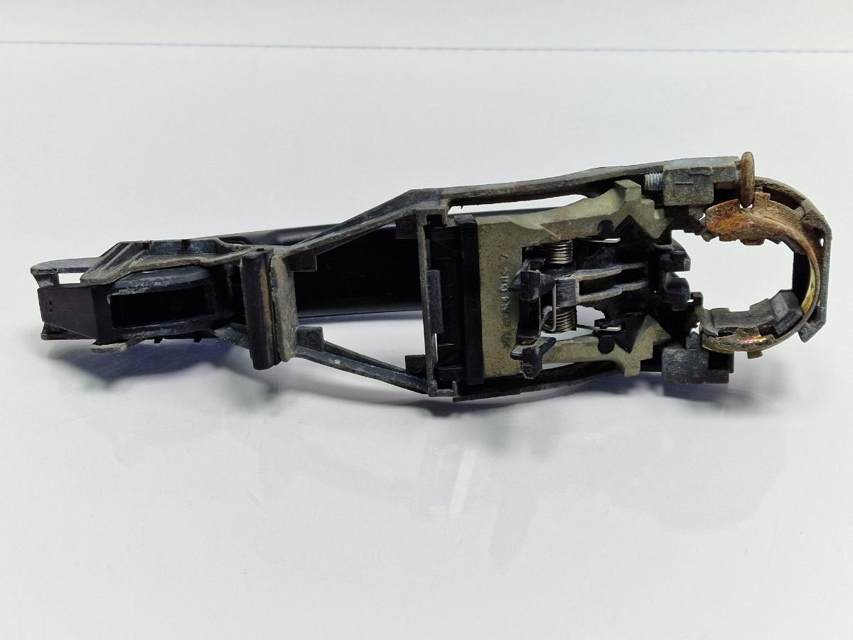 Maner/suport exterior usa stanga fata SKODA FABIA 6Y2 1999 - 20081.4 1.4 1.4 AME, AQW, ATZ 3B0837885/886
