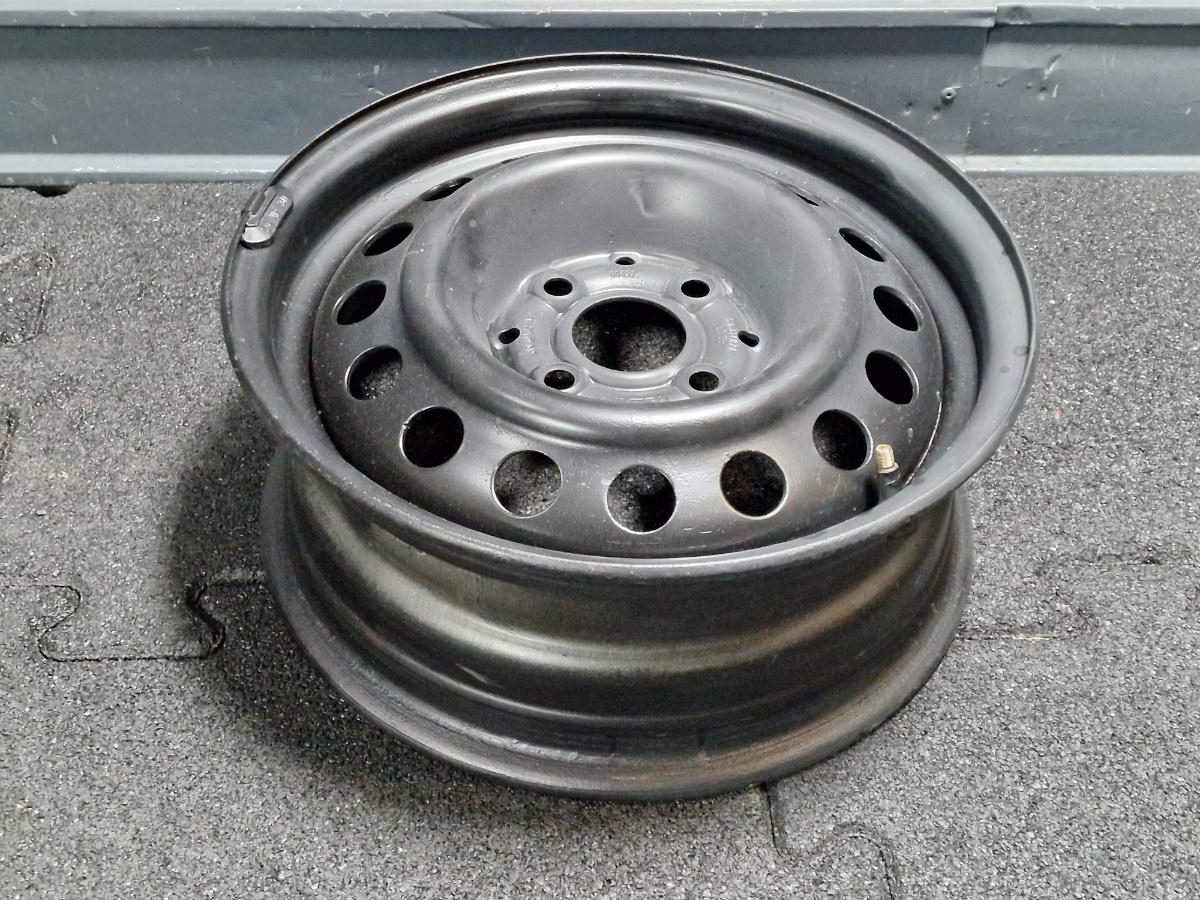 Janta din tabla R14 4x100 VOLKSWAGEN CADDY II Box 9K9A 1995 - 20041.9 SDI AEY, AYQ MICHELIN 5 ½ J14H2A ET55 6K9601027A/B