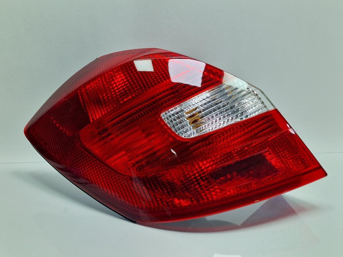 Stop stanga SKODA FABIA II 542 2006 - 20141.2 1.2 1.2 BBM, CHFA 5J6945095X , 5J6945111