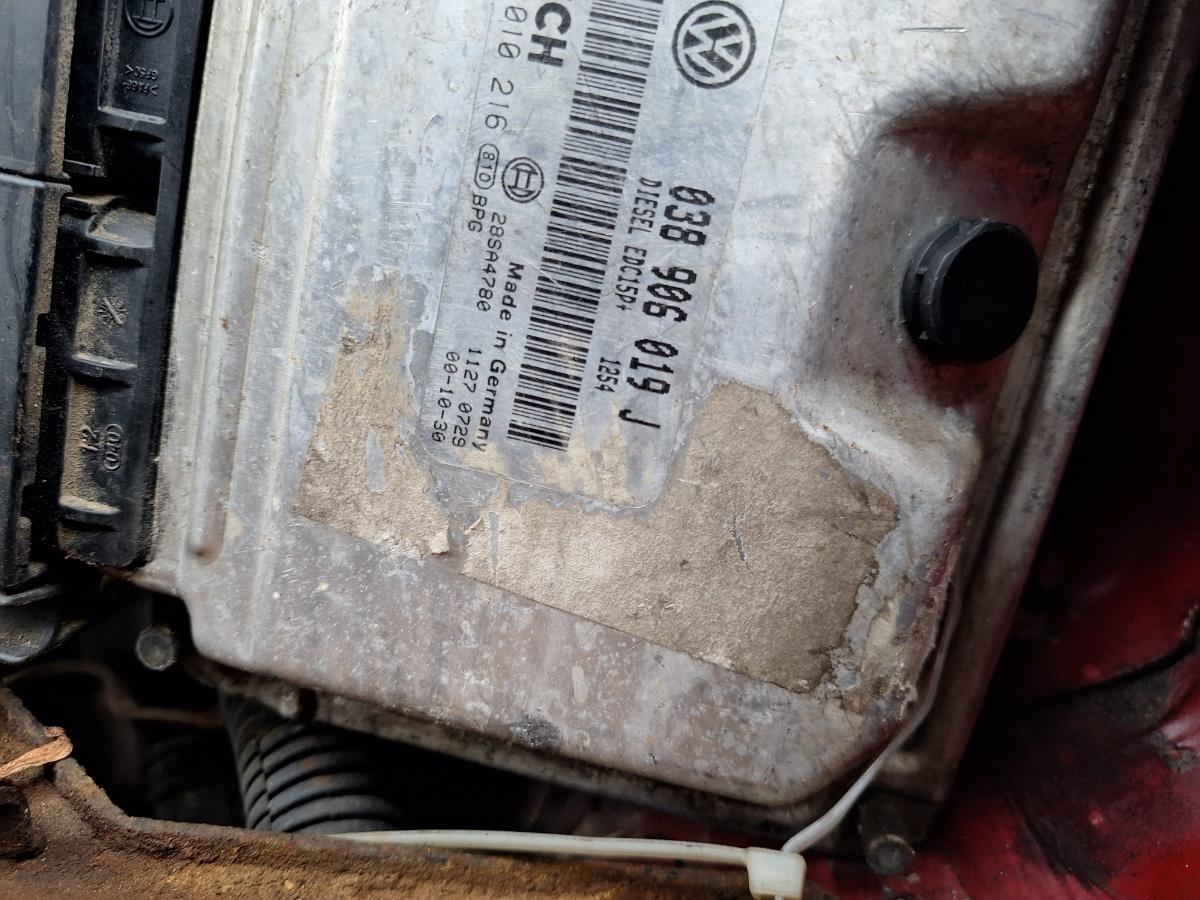 ECU modul/unitate de control motor VOLKSWAGEN SHARAN 7M8, 7M9, 7M6 1995 - 20101.9 TDI AUY, BVK  0281010216 038906019J