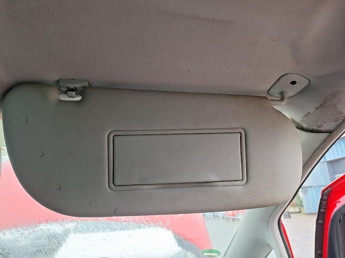 Parasolar dreapta VOLKSWAGEN SHARAN 7M8, 7M9, 7M6 1995 - 20101.9 TDI AUY, BVK