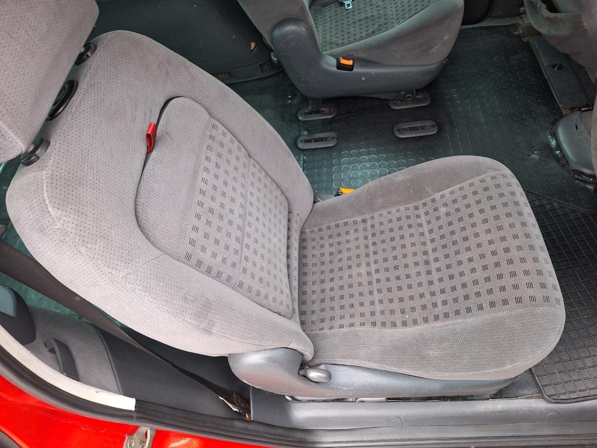 Al doilea rand de scaune CU SUPORT COPIL  spate VOLKSWAGEN SHARAN