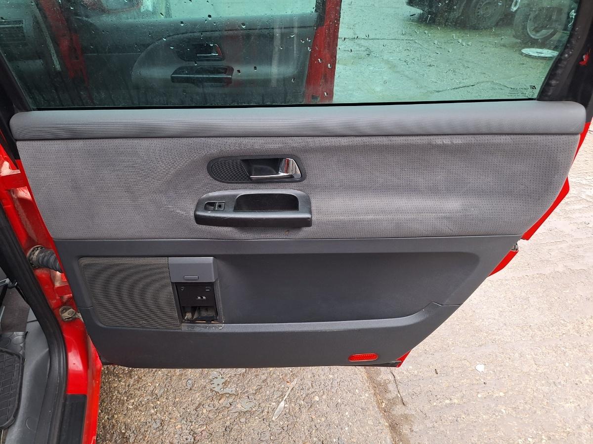 Tapiterie panou portiera spate dreapta VOLKSWAGEN SHARAN 7M8, 7M9, 7M6 1995 - 20101.9 TDI AUY, BVK