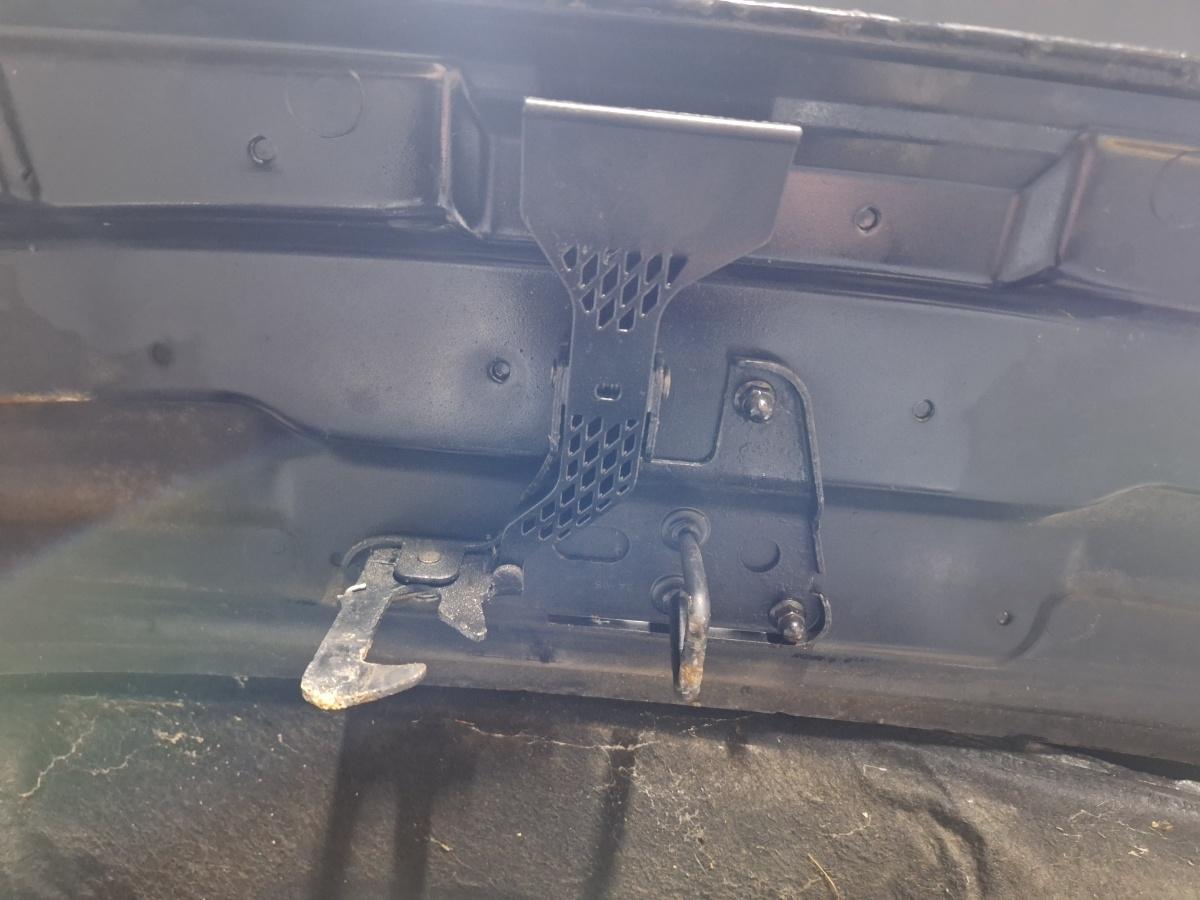 Carlig de siguranta capota motor AUDI A4 III 8EC, B7 2004 - 20082.0 TDI BPW