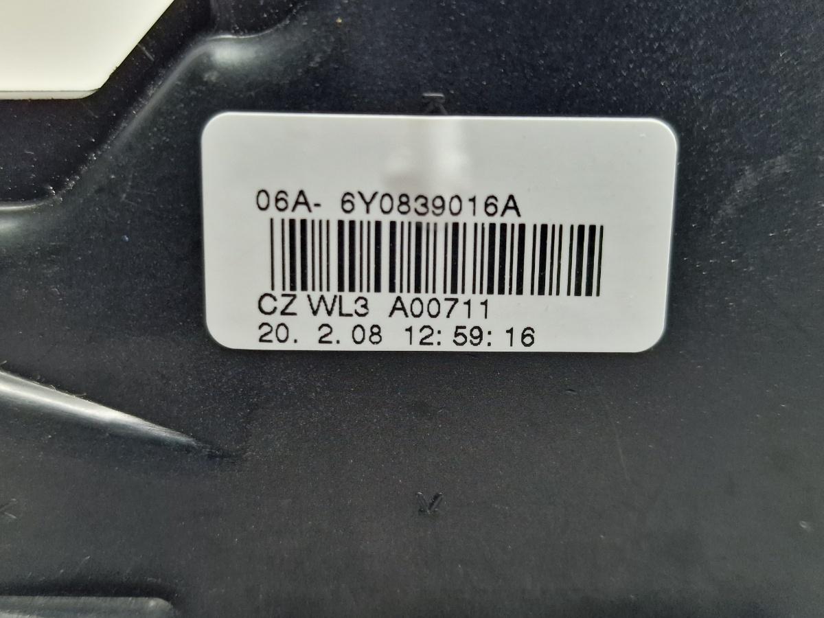 Broasca usa dreapta spate SKODA FABIA II 542 2006 - 20141.2 1.2 1.2 BBM, CHFA 6Y0839016A