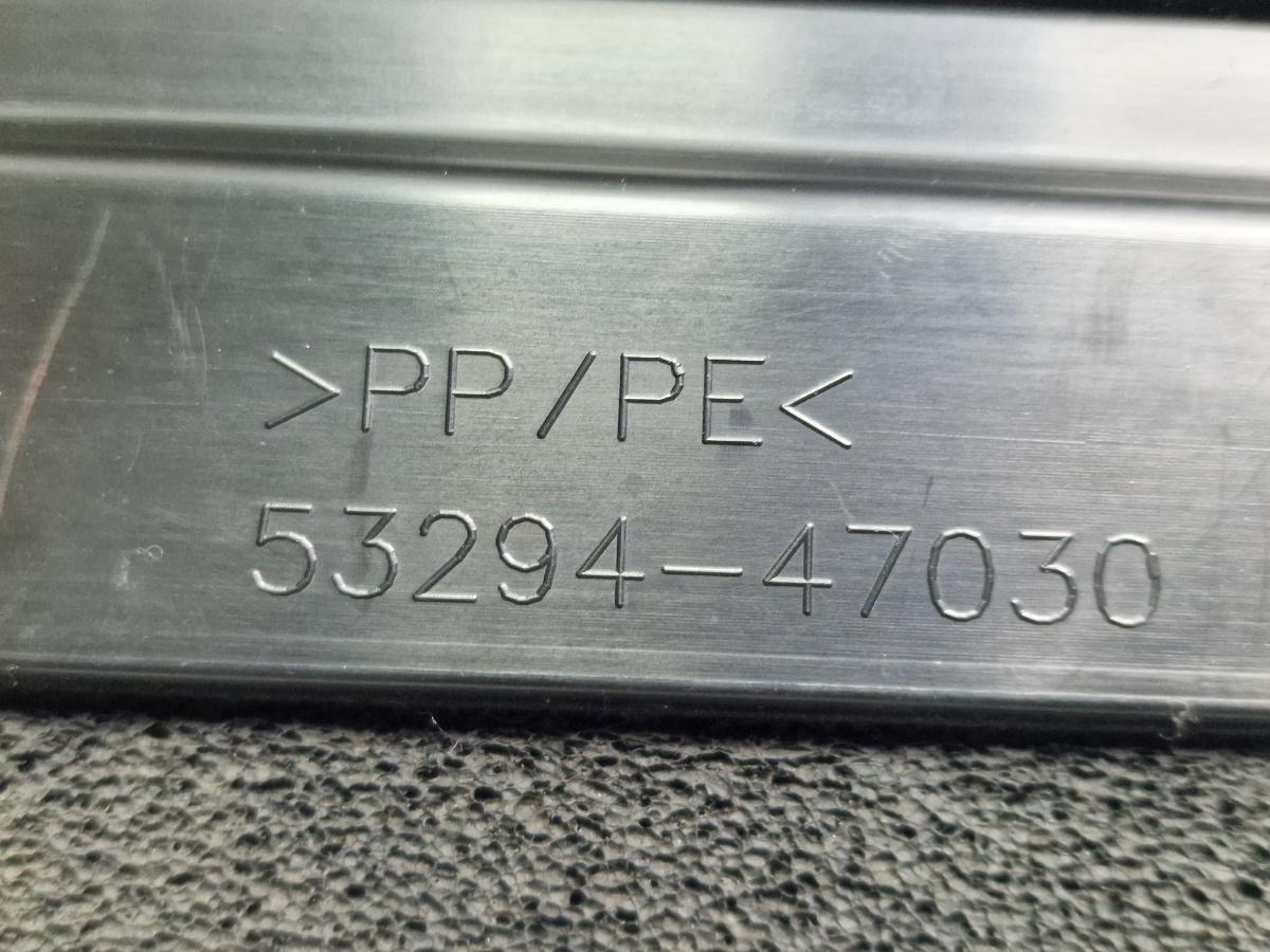 Deflector radiator stanga TOYOTA PRIUS _W3_ 2008 - >1.8 Hybrid 2ZR-FXE 5329447030