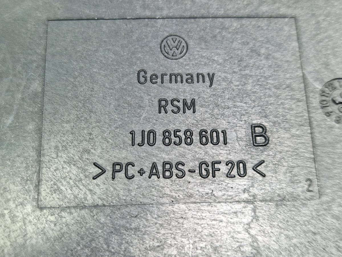 Suport  pahare bord VOLKSWAGEN GOLF IV Variant 1J5 1999 - 2006 1.9 TDI ATD, AXR 1J0858601B