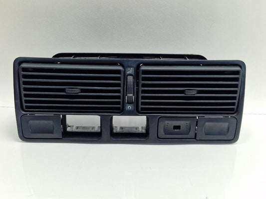 Grila ventilatie bord centrala VOLKSWAGEN GOLF IV Variant 1J5 1999 - 20061.9 TDI ATD, AXR 1J0819728C , 1J0819736C