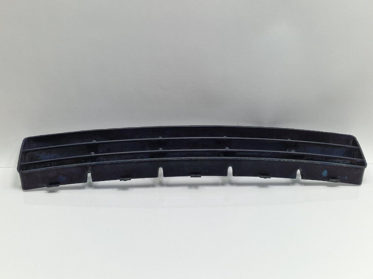 Grila inferioara bara fata VOLKSWAGEN GOLF IV Variant 1J5 1999 - 20061.9 TDI ATD, AXR 1J0853677D