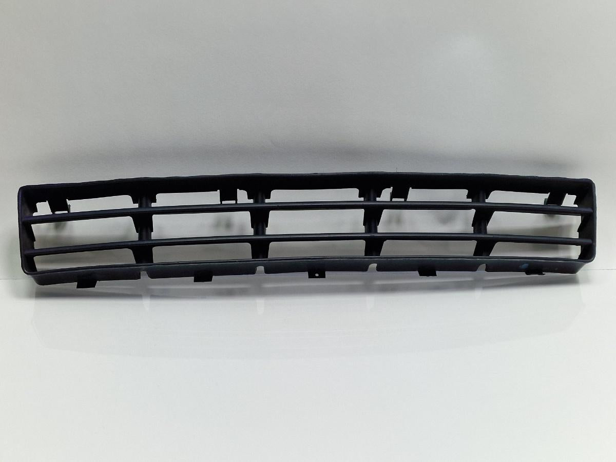 Grila inferioara bara fata VOLKSWAGEN GOLF IV Variant 1J5 1999 - 20061.9 TDI ATD, AXR 1J0853677D