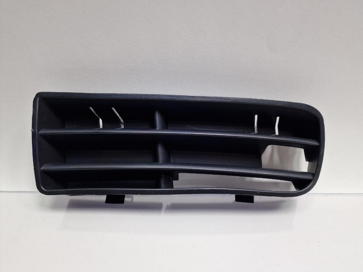 Grila/ornament lampa ceata fata stanga VOLKSWAGEN GOLF IV Variant 1J5 1999 - 20061.9 TDI ATD, AXR 1J0898623