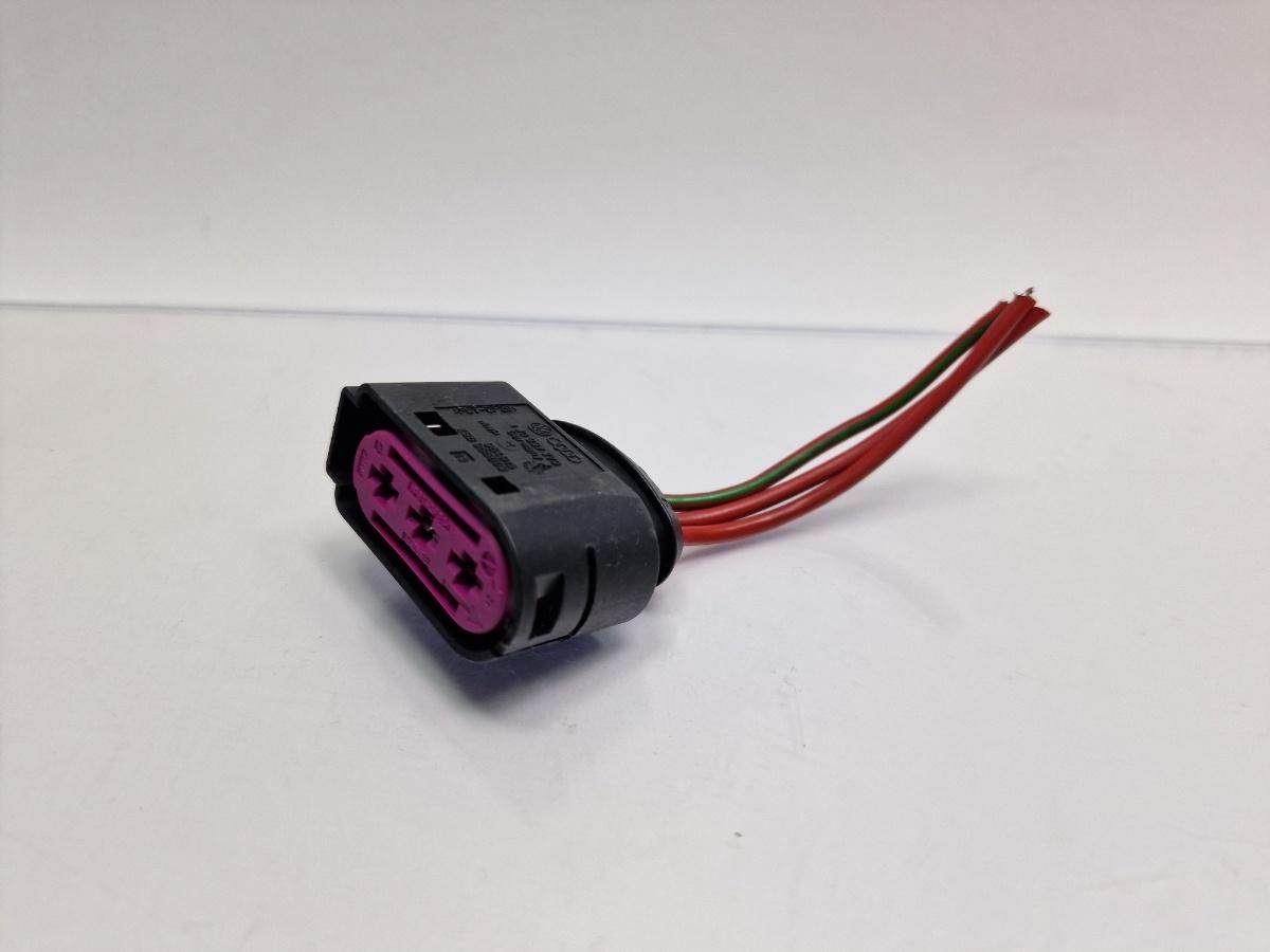 Mufa conector 3 pini VOLKSWAGEN GOLF IV Variant 1J5 1999 - 20061.9 TDI ATD, AXR 1J0937773