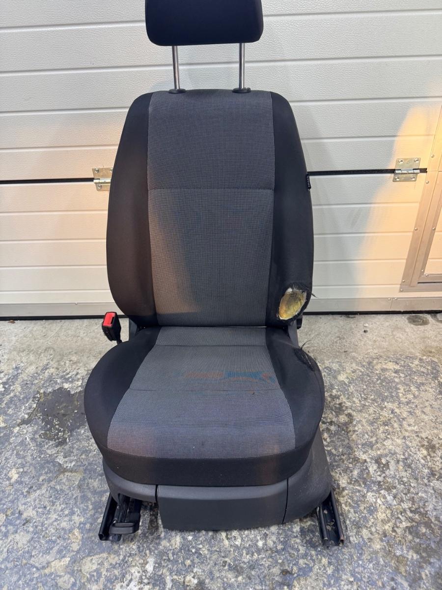 Scaun fata, sofer VOLKSWAGEN CADDY IV Estate SAB, SAJ 2015 - > 2.0 TDI CUUD, DFSD