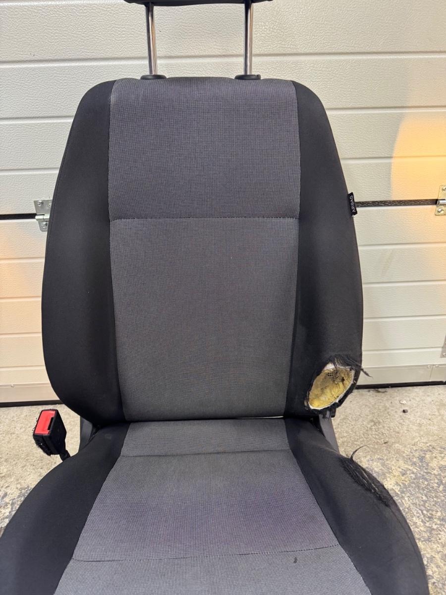 Scaun fata, sofer VOLKSWAGEN CADDY IV Estate SAB, SAJ 2015 - > 2.0 TDI CUUD, DFSD