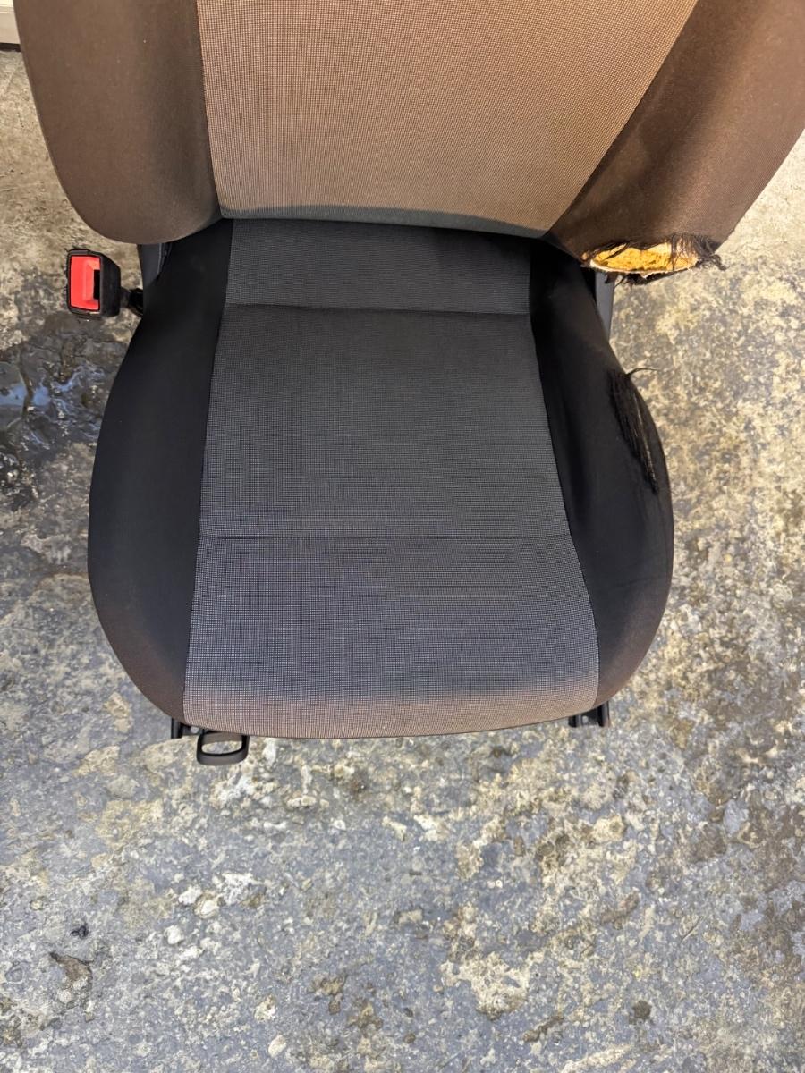 Scaun fata, sofer VOLKSWAGEN CADDY IV Estate SAB, SAJ 2015 - > 2.0 TDI CUUD, DFSD
