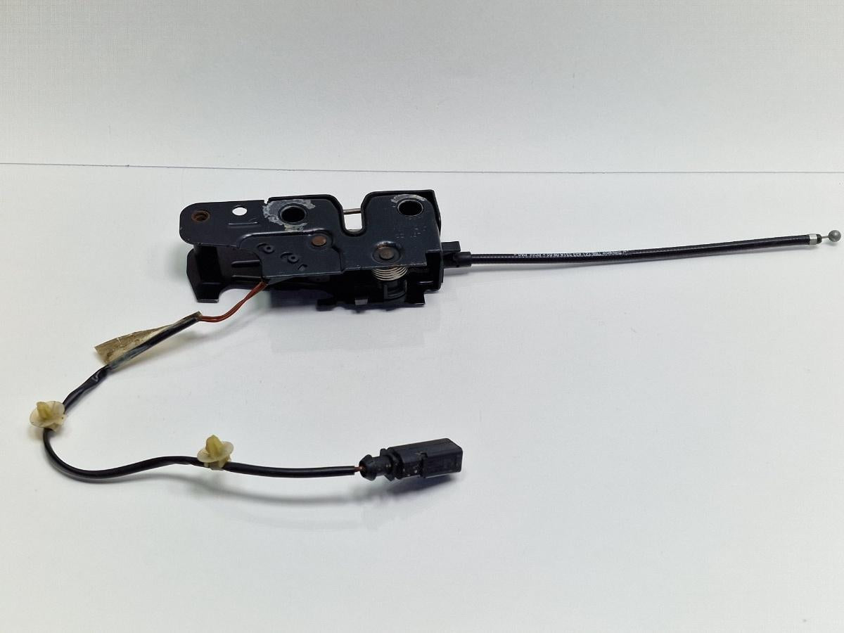 Broasca capota motor SKODA OCTAVIA 1Z3 2004 - 20131.9 TDI BJB, BKC, BLS, BXE 1Z0823509D , 1Z1823531A