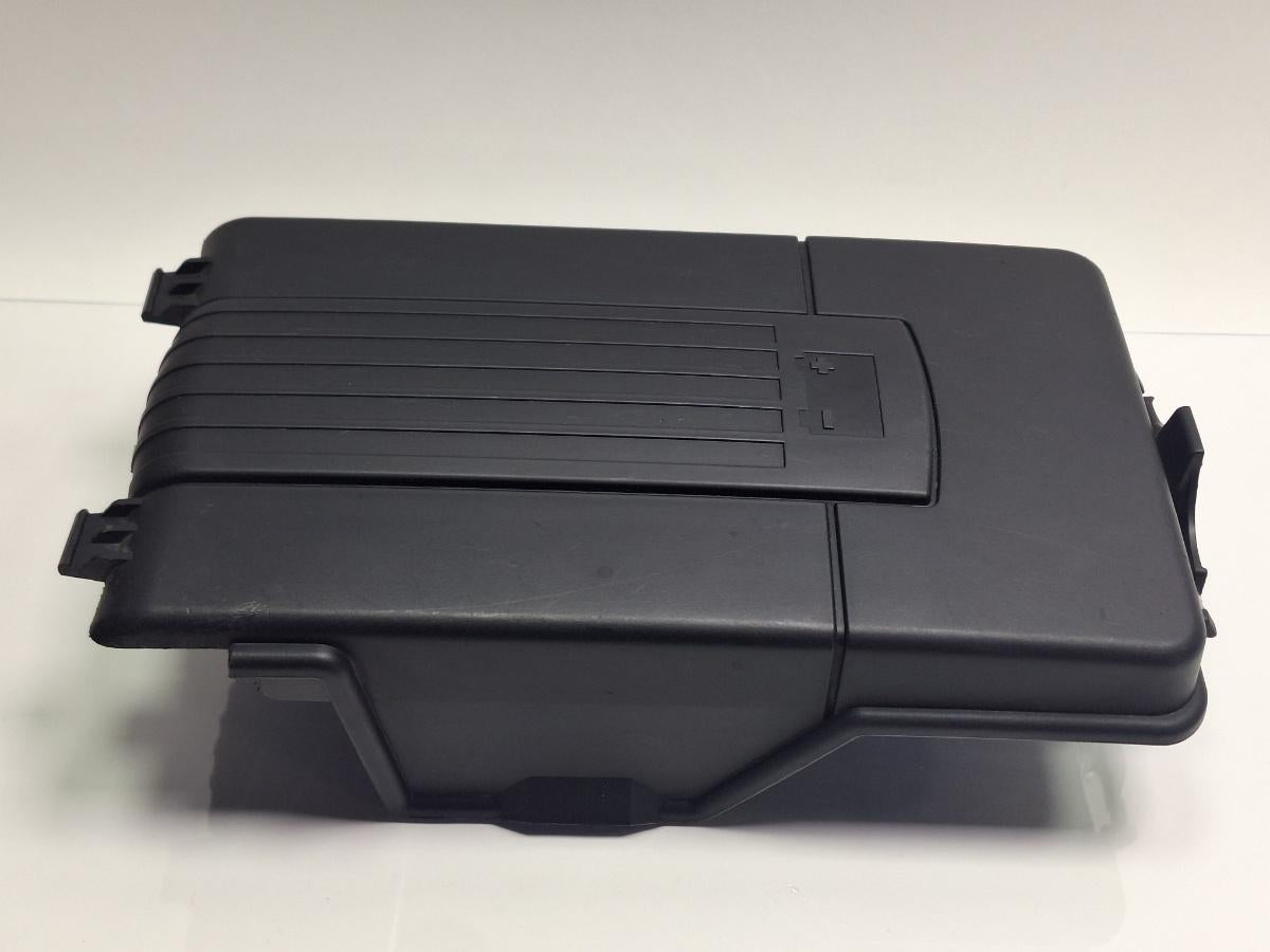 Capac tavita cutie baterie SKODA OCTAVIA 1Z3 2004 - 20131.9 TDI BJB, BKC, BLS, BXE 1K0915443A