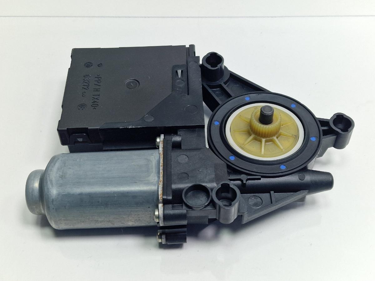 Motoras macara geam stanga fata SKODA OCTAVIA 1Z3 2004 - 20131.9 TDI BJB, BKC, BLS, BXE  1T0959701B , 1K0959793G