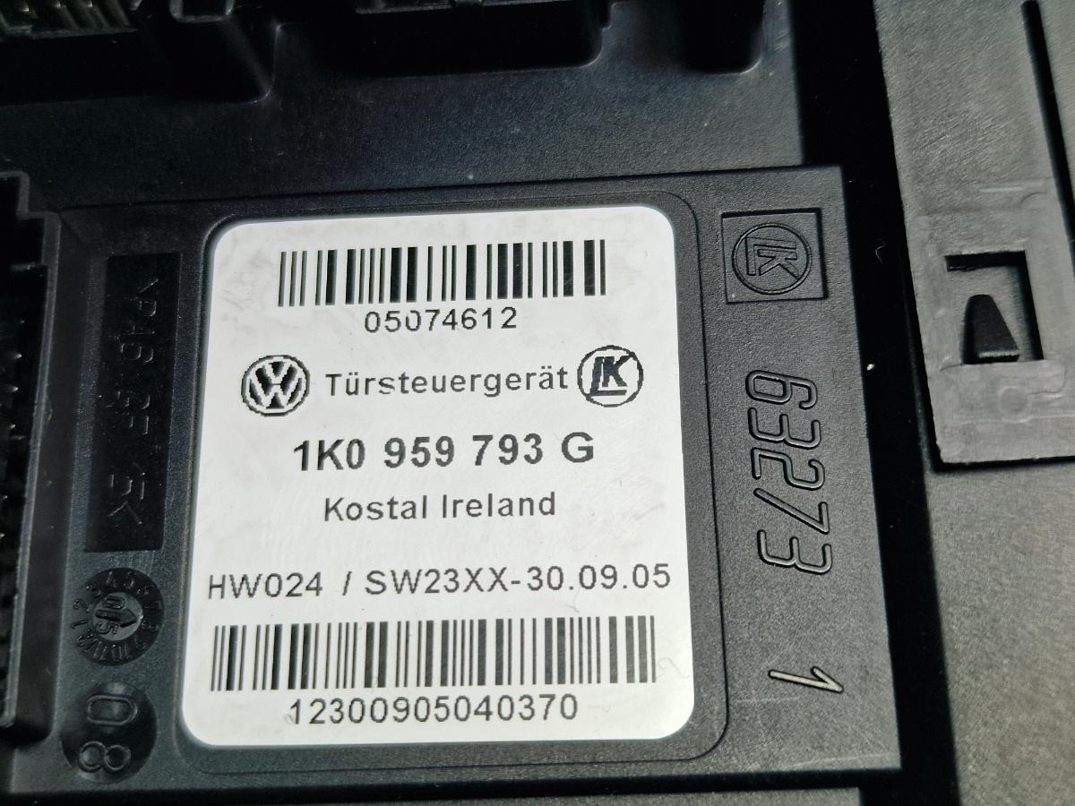 Motoras macara geam stanga fata SKODA OCTAVIA 1Z3 2004 - 20131.9 TDI BJB, BKC, BLS, BXE  1T0959701B , 1K0959793G