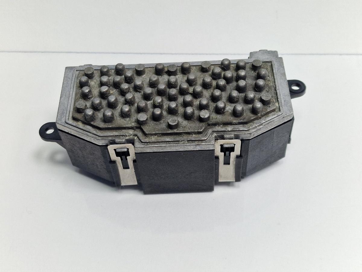 Rezistenta trepte aeroterma SKODA OCTAVIA 1Z3 2004 - 20131.9 TDI BJB, BKC, BLS, BXE BOSCH F011500002 3C0907521