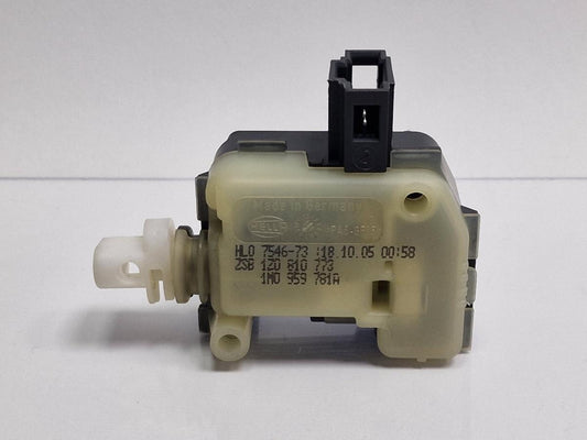 Motoras usita rezervor SKODA OCTAVIA 1Z3 2004 - 20131.9 TDI BJB, BKC, BLS, BXE 1Z0810773 , 1M0959781A