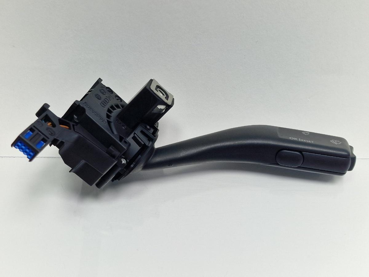 Maneta stergatoare SKODA OCTAVIA 1Z3 2004 - 20131.9 TDI BJB, BKC, BLS, BXE 1K0953519C