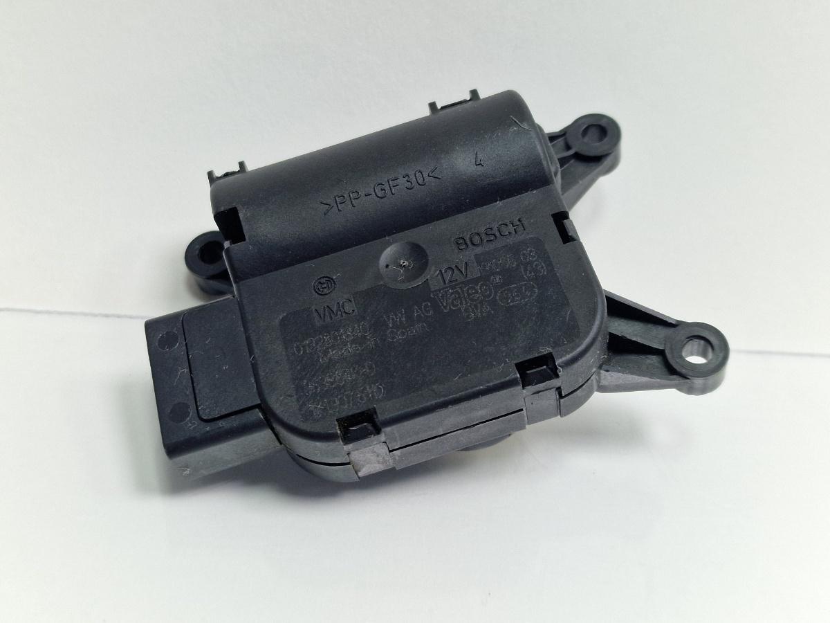 Motoras reglaj aeroterma V158 SKODA OCTAVIA 1Z3 2004 - 20131.9 TDI BJB, BKC, BLS, BXE BOSCH 0132801340 1K1907511C