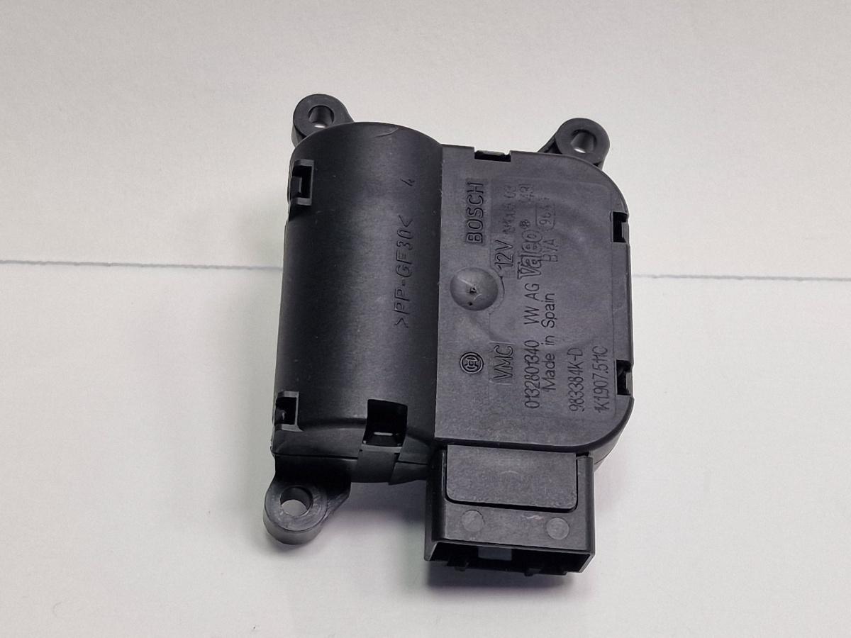 Motoras reglaj aeroterma V158 SKODA OCTAVIA 1Z3 2004 - 20131.9 TDI BJB, BKC, BLS, BXE BOSCH 0132801340 1K1907511C