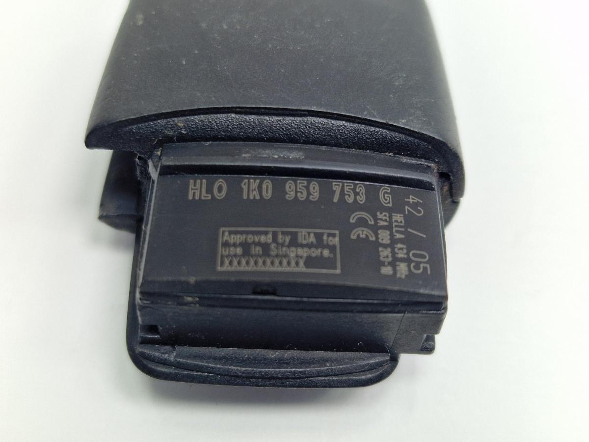 Telecomanda inchidere centralizata 434MHz SKODA OCTAVIA 1Z3 2004 - 20131.9 TDI BJB, BKC, BLS, BXE HELLA 434MHz 1K0959753G