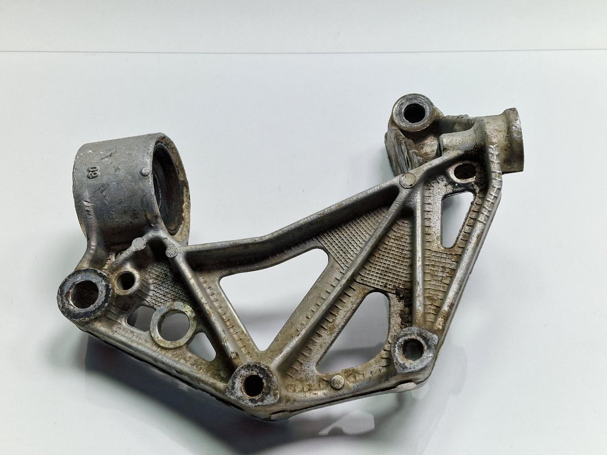 Suport brat trapez dreapta SEAT IBIZA IV 6L1 2002 - 20091.4 16V BBY, BKY 6Q0199294D