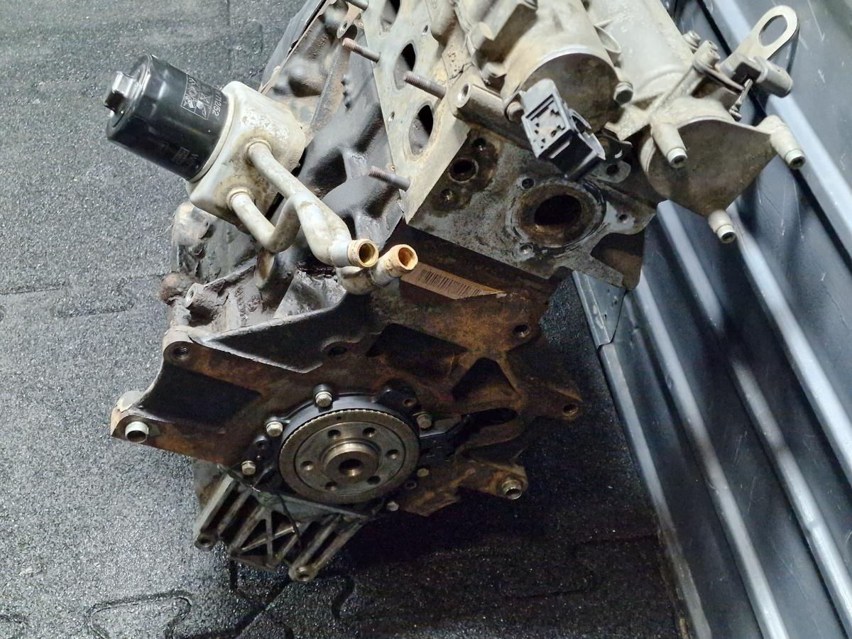 Motor 1.6 16V  AZD  SEAT TOLEDO II 1M2 1998 - 2006