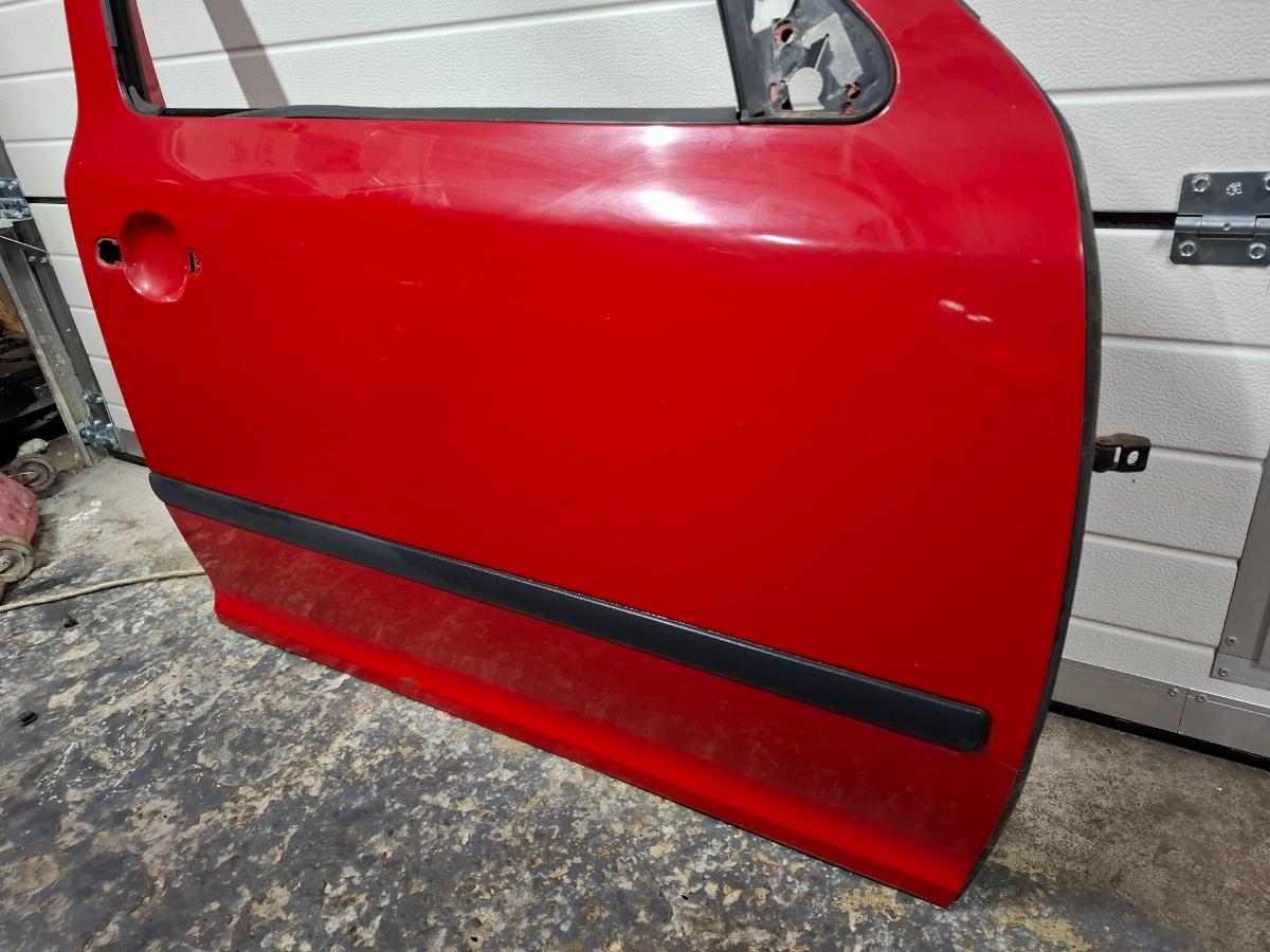 Usa Portiera fata dreapta SKODA OCTAVIA II Combi 1Z5 2004 - 2013 rosu LF3K