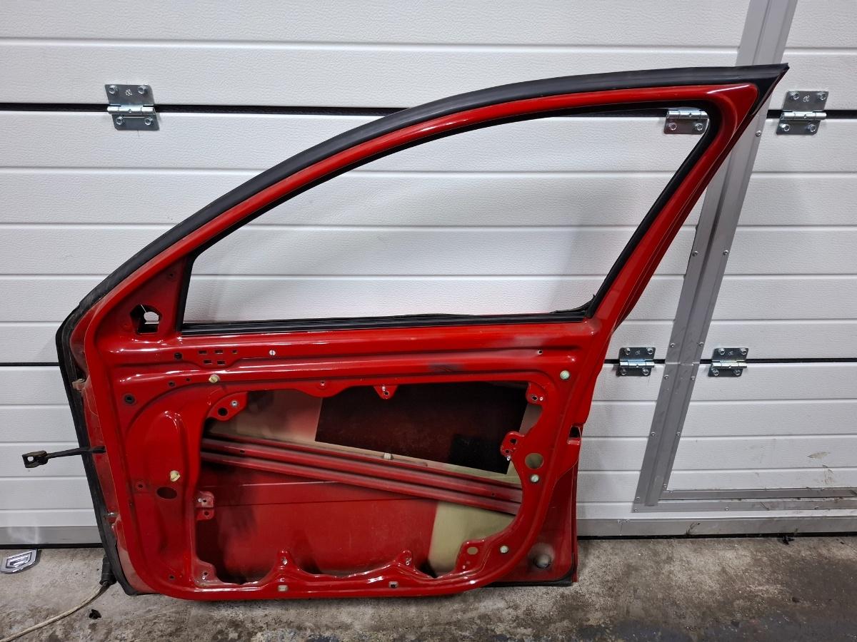 Usa Portiera fata dreapta SKODA OCTAVIA II Combi 1Z5 2004 - 2013 rosu LF3K