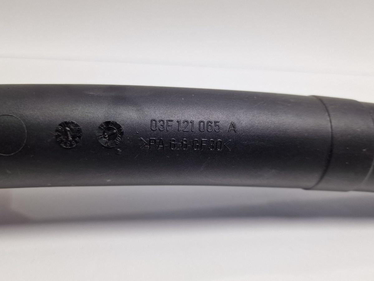 Conducta apa VOLKSWAGEN JETTA IV 162, 163, AV3, AV2 2009 - >1.2 TSI CBZB 03F121065A