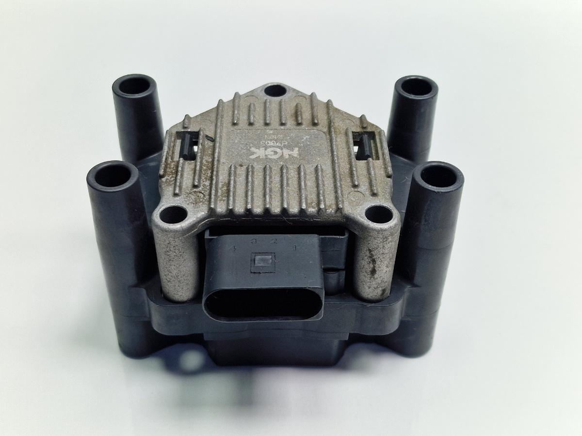 Bobina inductie VOLKSWAGEN JETTA IV 162, 163, AV3, AV2 2009 - >1.2 TSI CBZB  032905106E