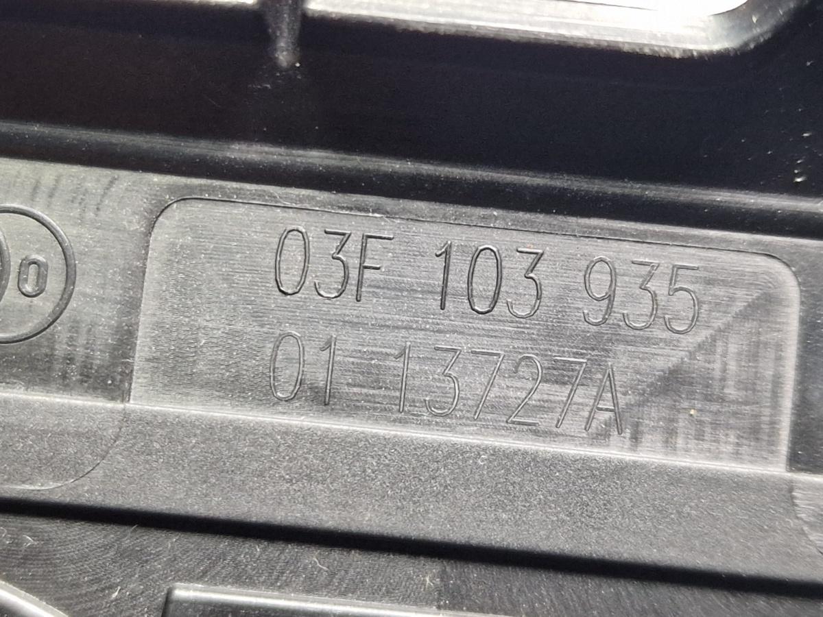 Capac motor VOLKSWAGEN JETTA IV 162, 163, AV3, AV2 2009 - >1.2 TSI CBZB 03F103935