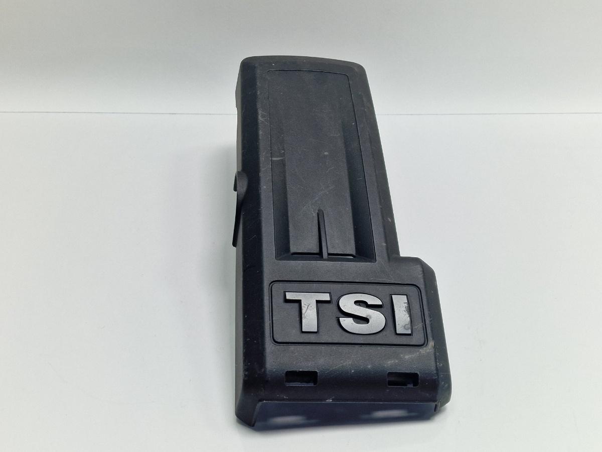Capac motor VOLKSWAGEN JETTA IV 162, 163, AV3, AV2 2009 - >1.2 TSI CBZB 03F103935