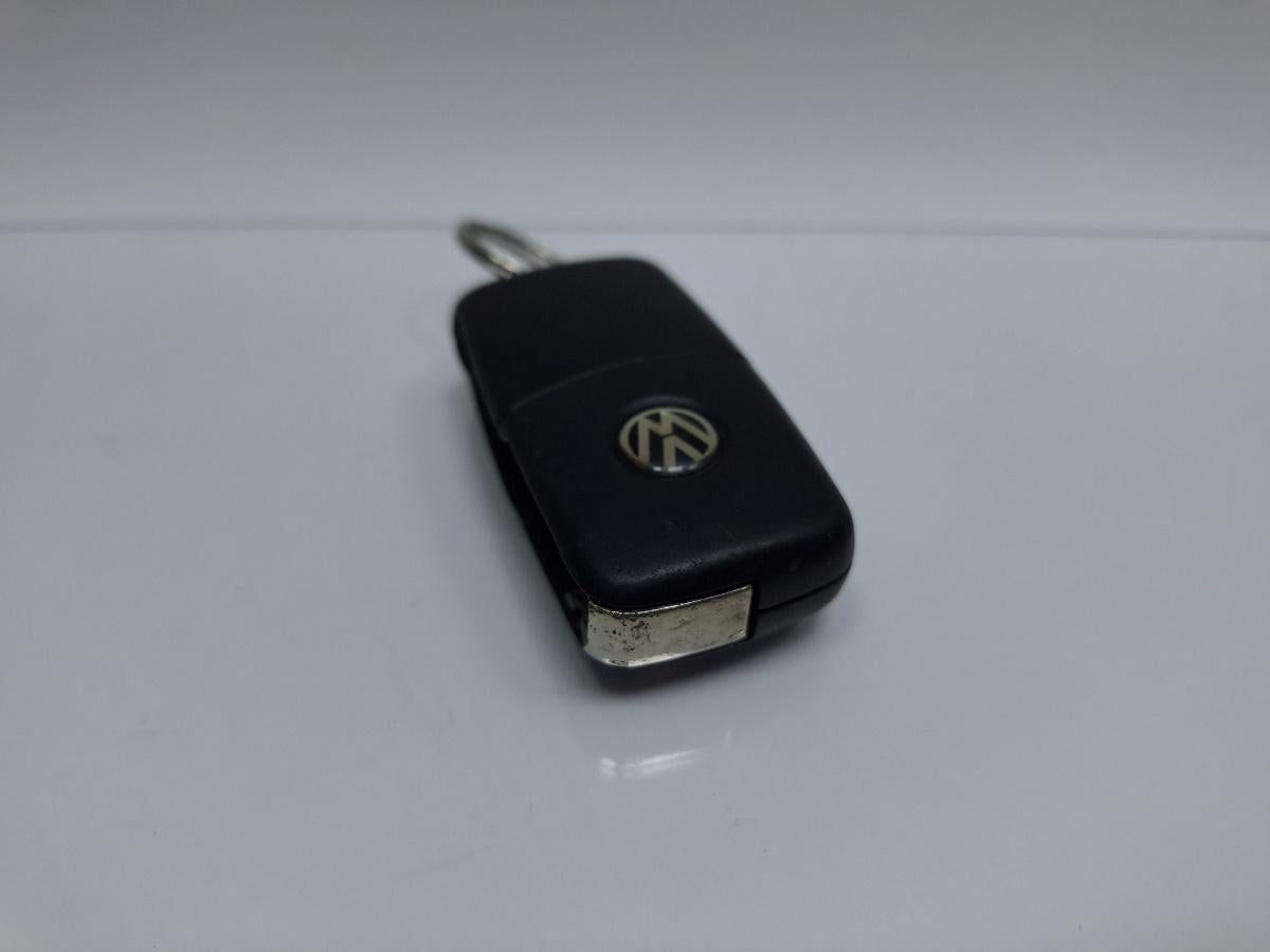 Telecomanda inchidere centralizata 434MHz VOLKSWAGEN CADDY IV Estate SAB, SAJ 2015 - >2.0 TDI CUUD, DFSD HELLA 5FA01295500 5K0837202BH