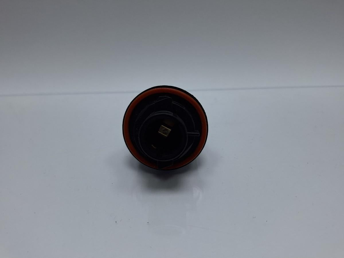 Soclu bec semnalizare far VOLKSWAGEN JETTA IV 162, 163, AV3, AV2 2009 - >1.2 TSI CBZB HELLA 156201-02 1K6953123D
