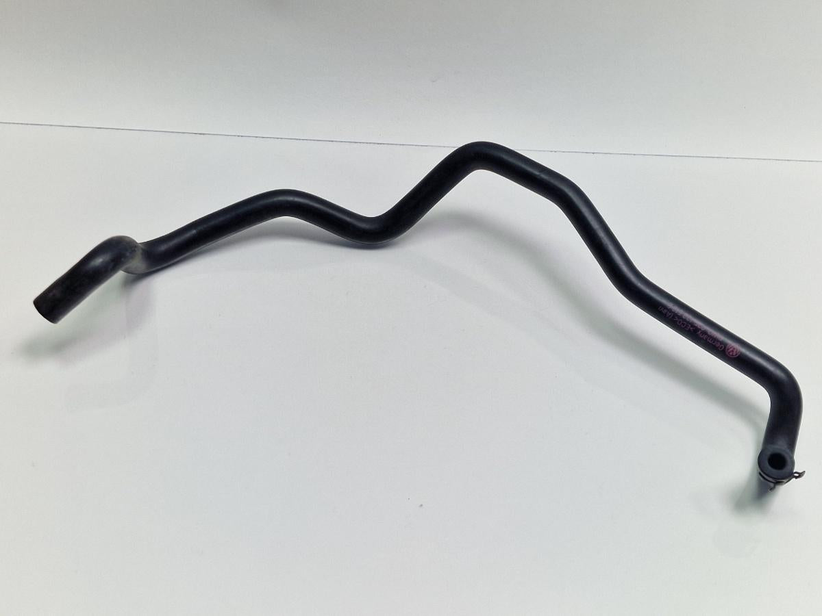 Furtun combustibil VOLKSWAGEN JETTA IV 162, 163, AV3, AV2 2009 - >1.2 TSI CBZB 03F133518E