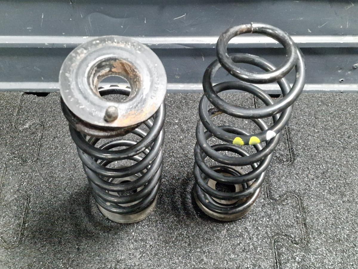 Arcuri spate VOLKSWAGEN JETTA IV 162, 163, AV3, AV2 2009 - >1.2 TSI CBZB  1K0511115BE