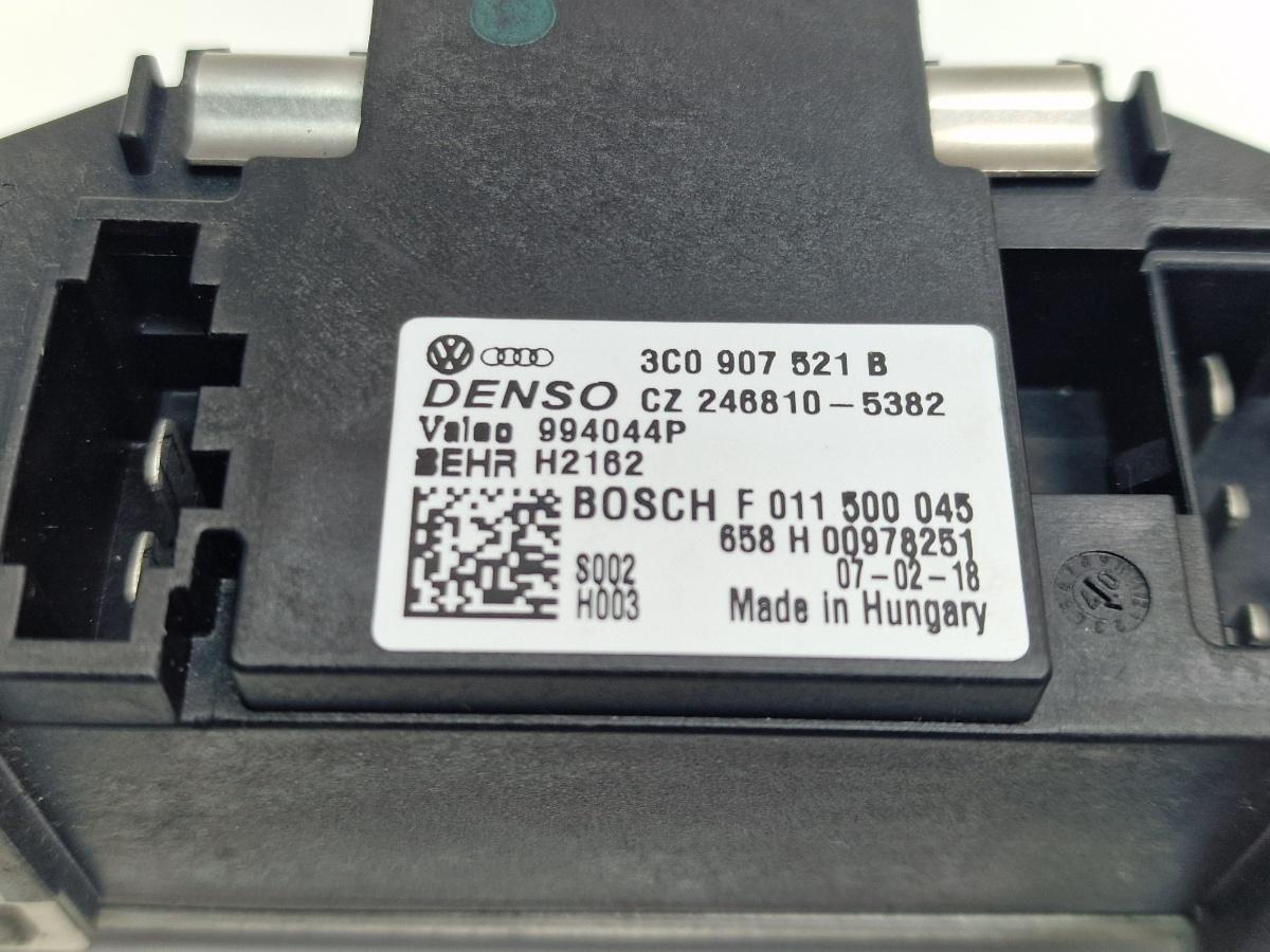 Rezistenta trepte aeroterma SKODA OCTAVIA II Combi 1Z5 2004 - 20132.0 TDI 16V BKD, CFHC, CLCB BOSCH F011500045 3C0907521B