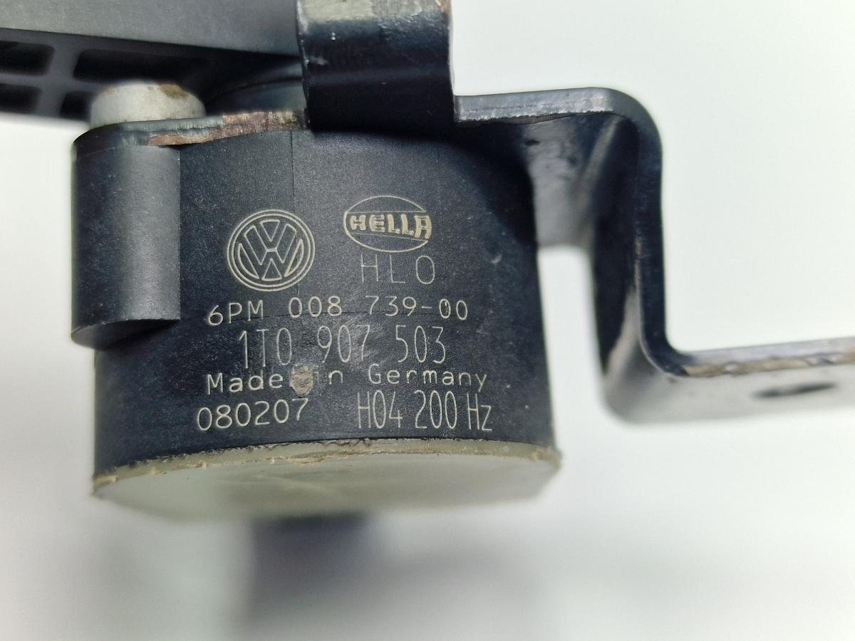 Senzor nivel faruri fata SKODA OCTAVIA II Combi 1Z5 2004 - 20132.0 TDI 16V BKD, CFHC, CLCB HELLA 6PM00873900 1T0907503