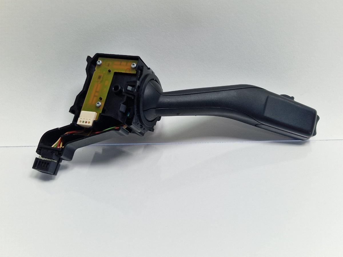 Maneta de semnalizare SKODA OCTAVIA II Combi 1Z5 2004 - 20132.0 TDI 16V BKD, CFHC, CLCB 1K0953513A