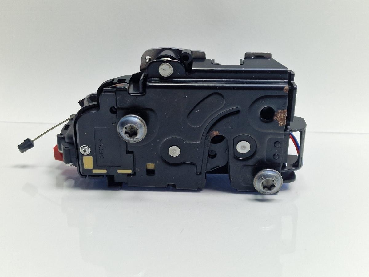 Broasca usa dreapta fata SKODA OCTAVIA II Combi 1Z5 2004 - 20132.0 TDI 16V BKD, CFHC, CLCB 3D1837016AC