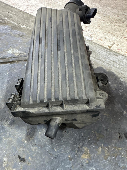 Carcasa filtru de aer VOLKSWAGEN GOLF IV Variant 1J5 1999 - 20061.9 TDI ATD, AXR 1J0129607AE