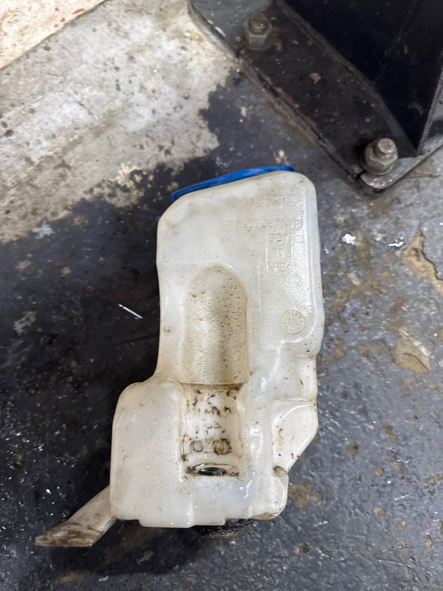 Vas/rezervor lichid de spalare parbriz VOLKSWAGEN GOLF IV Variant 1J5 1999 - 20061.9 TDI ATD, AXR 1J0955453N